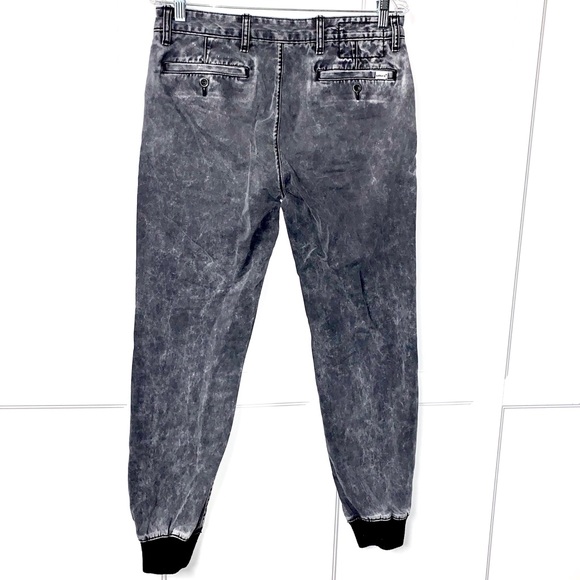 Levi Strauss & Co. Black Acid Stonewash Lounge Jogger Jeans Pants - Picture 6 of 8